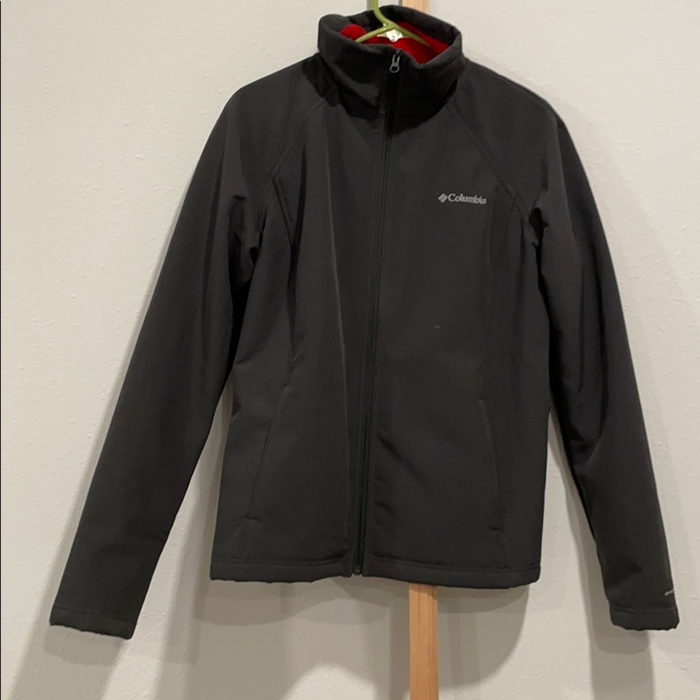 Women’s Columbia Shell Jacket - Picture 5 of 5